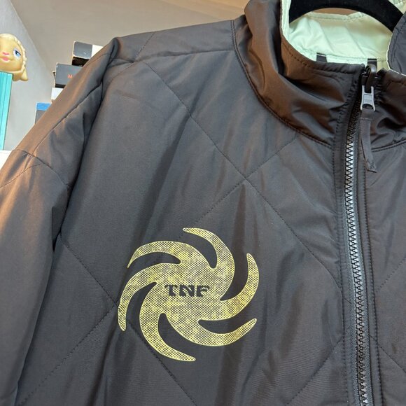 2024 NWT Mens THE NORTH FACE Afterburner Snow Jacket $170 XL Black Green reversi - Picture 4 of 7